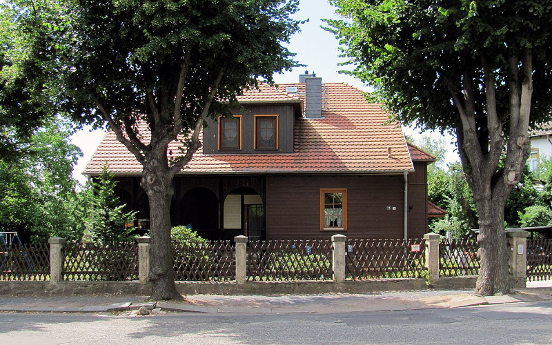 Zwangsversteigerung Zweifamilienhaus in 55743 Idar-Oberstein